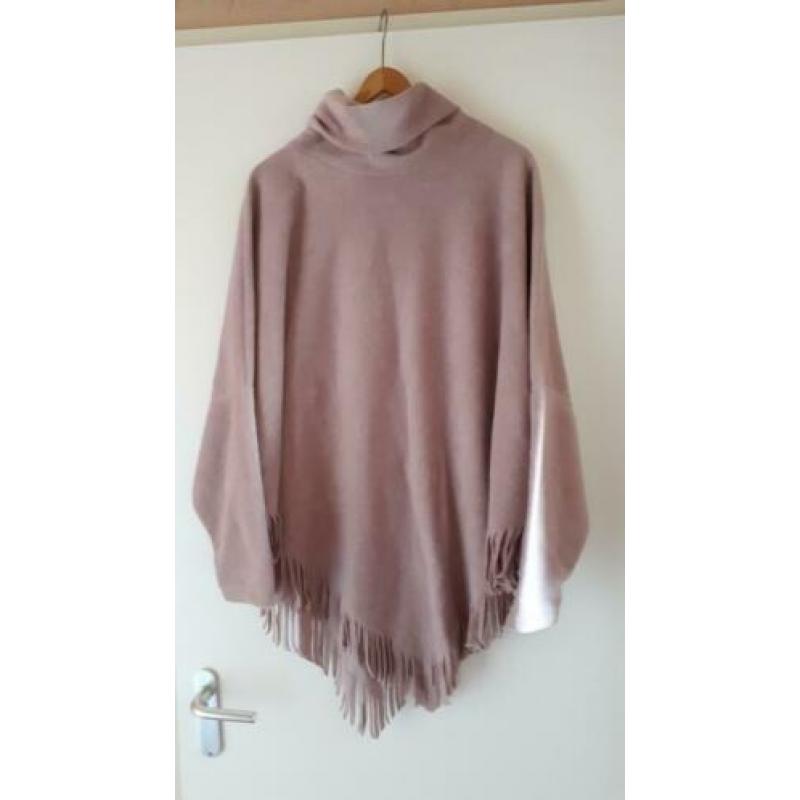 Fleece poncho