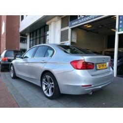 BMW 3-serie 320i High Executive AUT Bj 2012 Navi-Prof Xenon