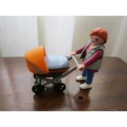 Playmobil 4756 moeder met kinderwagen en baby