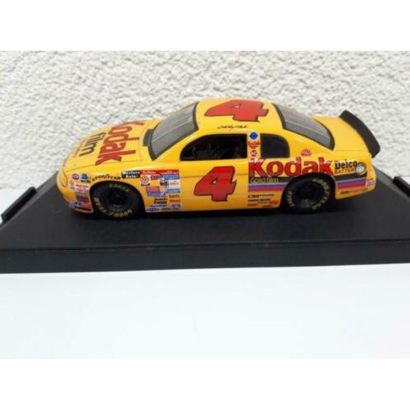 Modelauto 1:43 Quartzo Chevrolet Monte Carlo