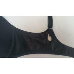 Zwarte Marlies Dekkers BH 80 D.