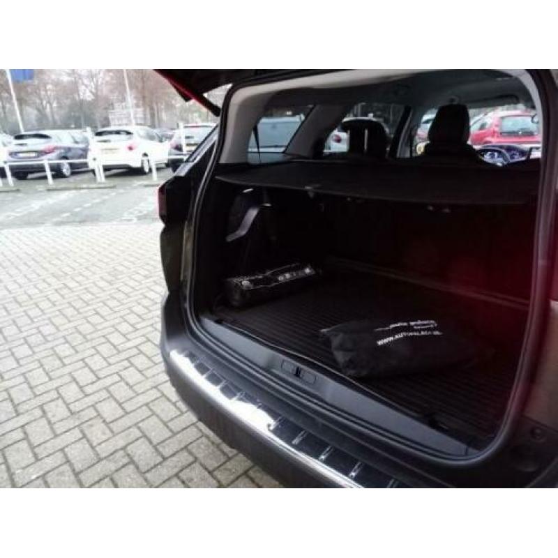 PEUGEOT 5008 1.6 HDi 120pk Allure Automaat, Trekhaak