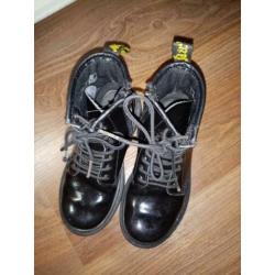 Dr martens 29 lak