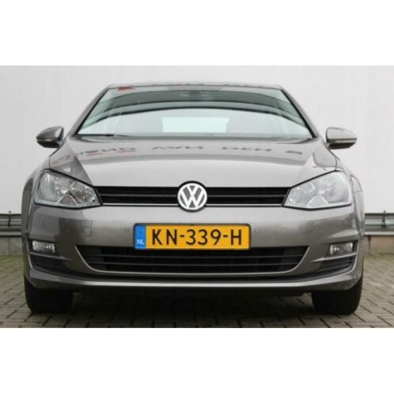 Volkswagen Golf 1.6 TDI 110 Comfortline Euro 6 Navigatie | C