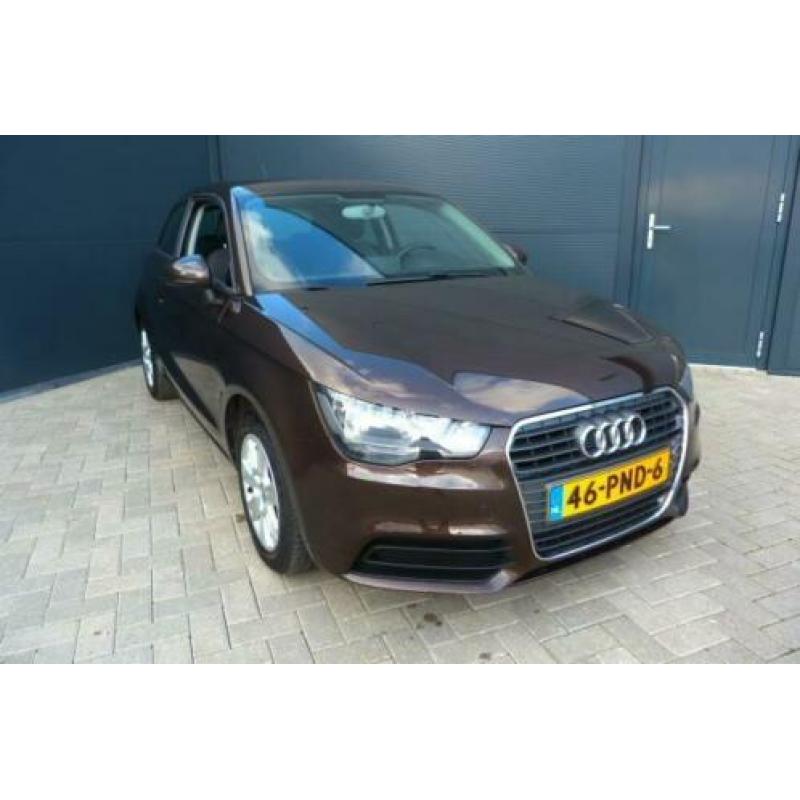 Audi A1 1.2 TFSI Attraction Pro Line Business Airco,NaviNL A