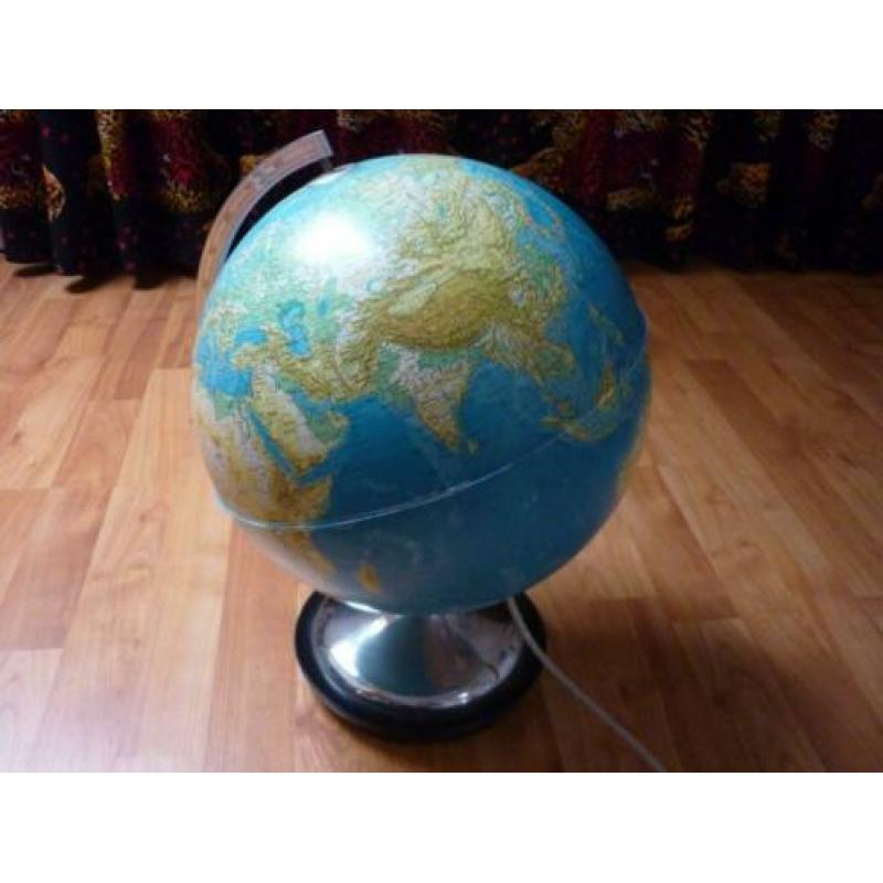 Globe + verlichting