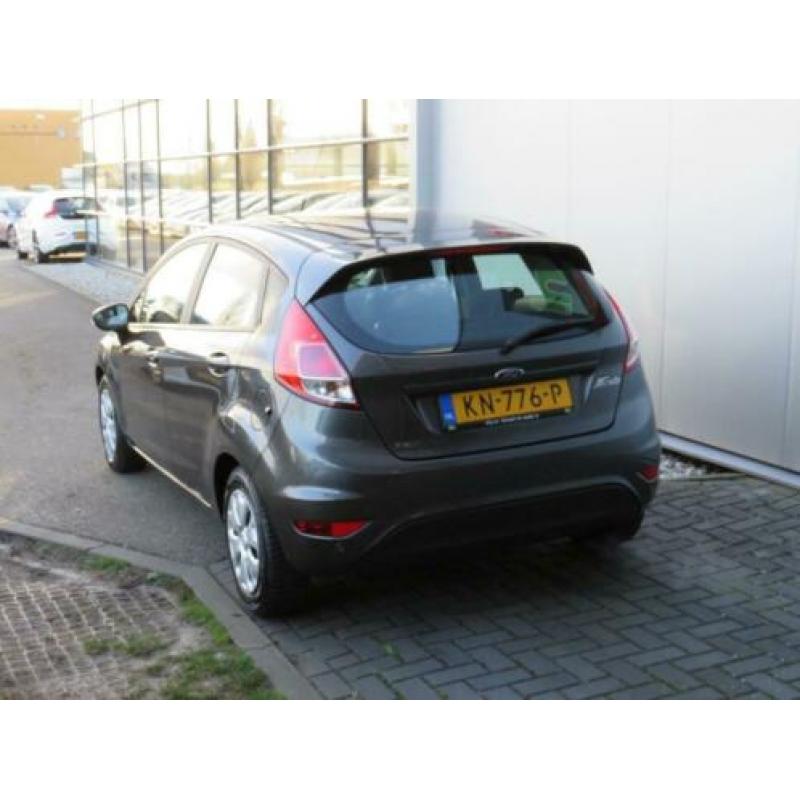 Ford Fiesta 1.5 TDCi Style Ultimate Lease Edition Navi Airco