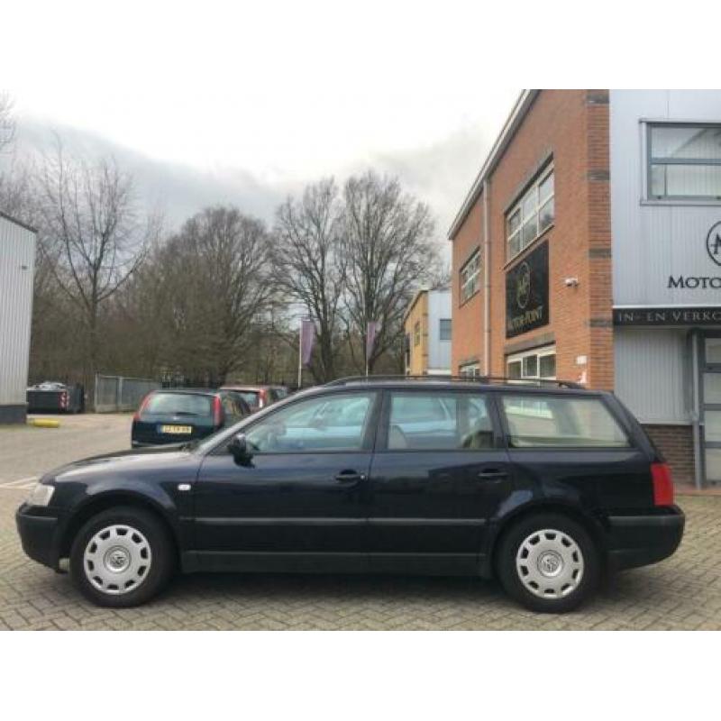 Volkswagen Passat Variant 1.9 TDI Trendline Airco/Cruise/NAP