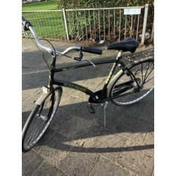 Heren fiets Batavus met versn en verlichting.