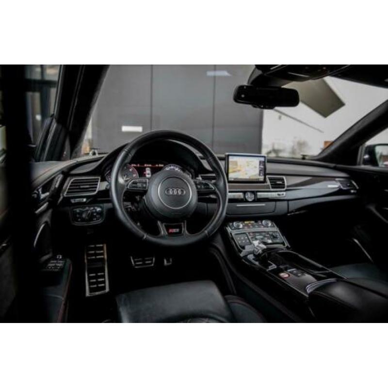 Audi S8 4.0 TFSI plus quattro Pro Line+ | Design Selection |