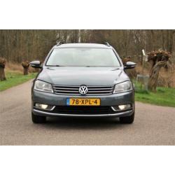 Volkswagen Passat Variant 1.6 TDI Comfort Executive Line Blu