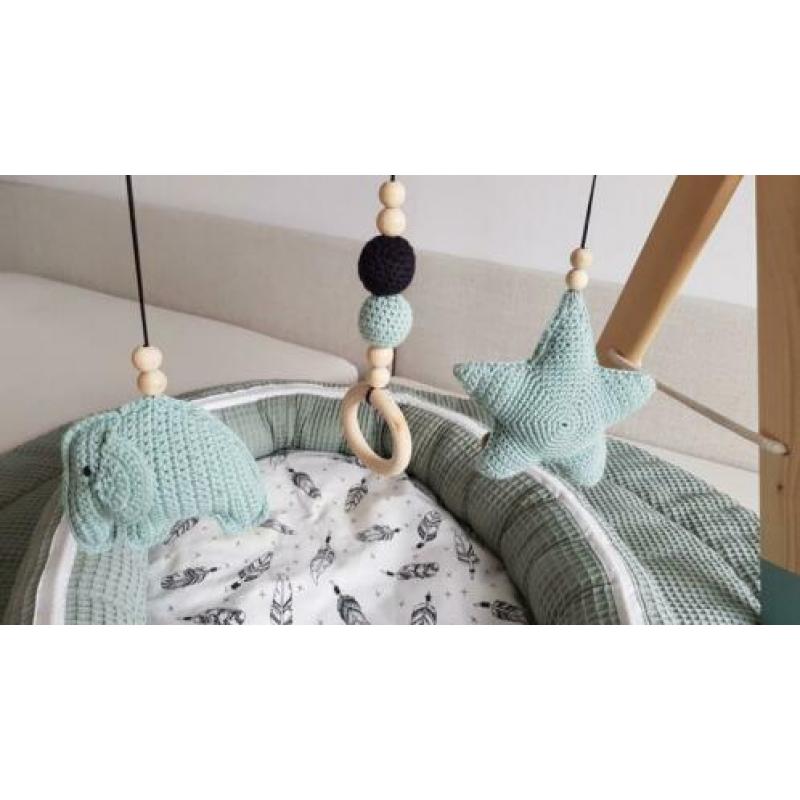 Babygym, speelkleed & babynestje