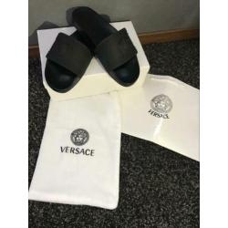 Versace beach slides “Palazzo Medusa”