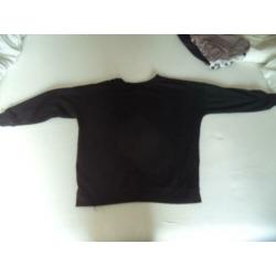 Oversized / long sweater maat 146/152