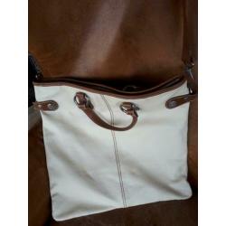 Hogan beige originele tas. 100 % in orde