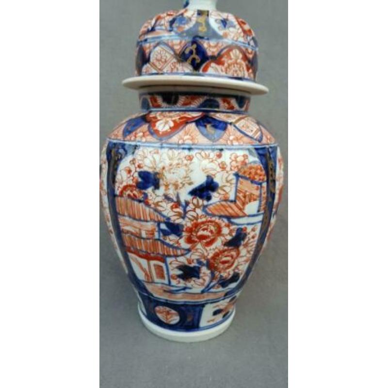 Japans porselein - imari dekselpot - hersteld - 32 cm hoog