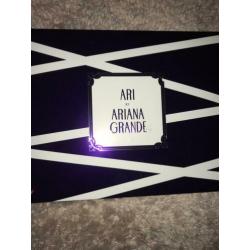 ariana grande giftset ari