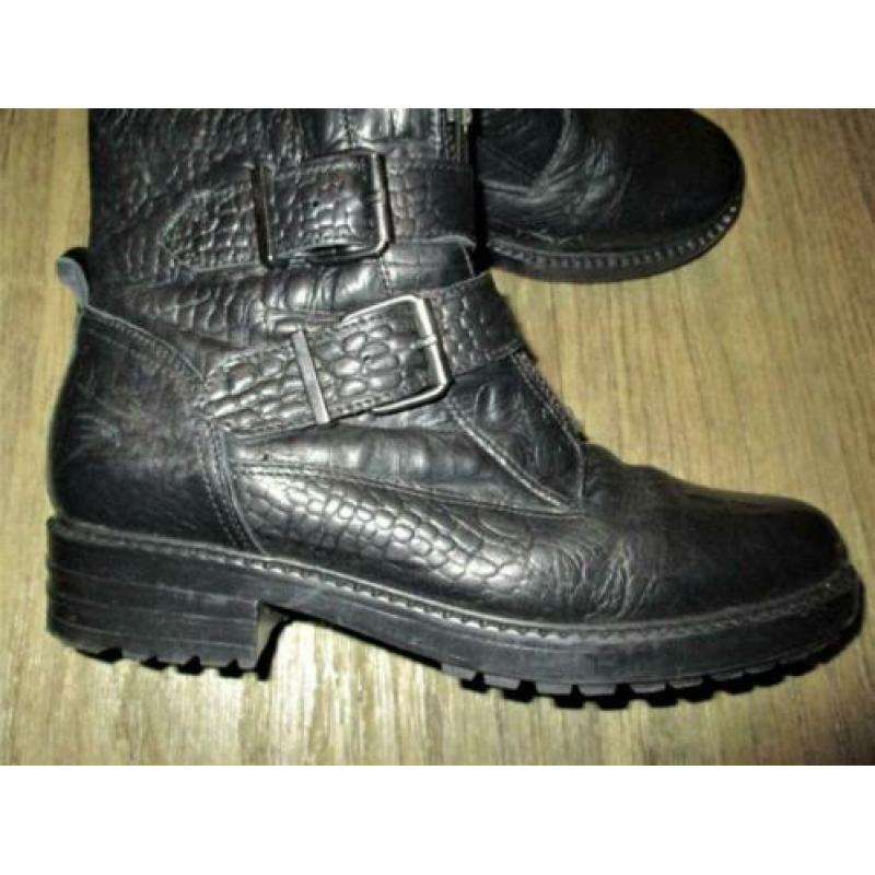 OMODA ! Zwarte Leren bikerboots mt 41.