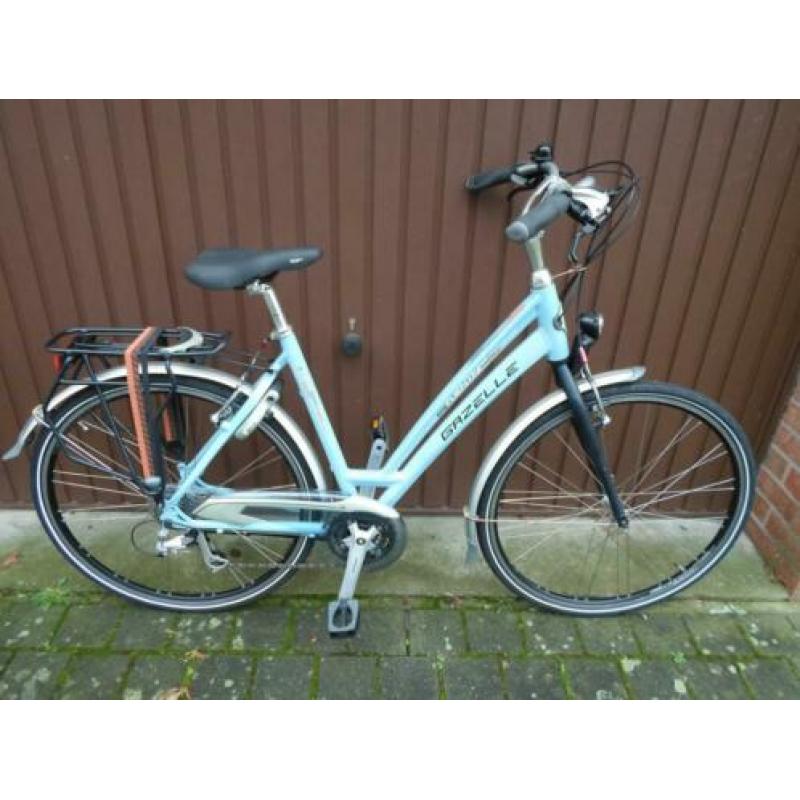 Gazelle fuente pure damesfiets fiets is in nieuwstaat