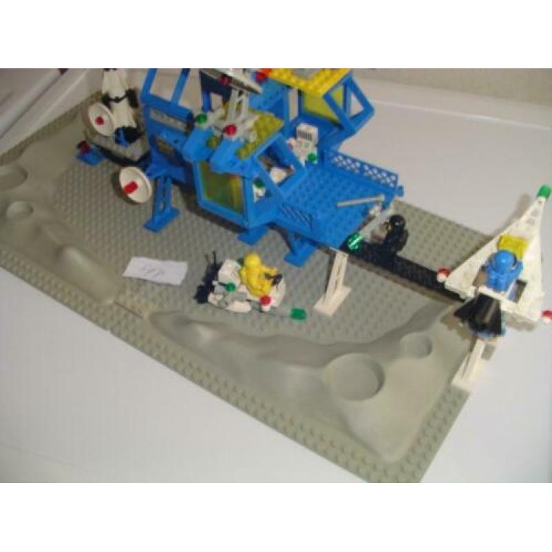 lego Set 6971-1: Intergalactic Command Base pas op de set i