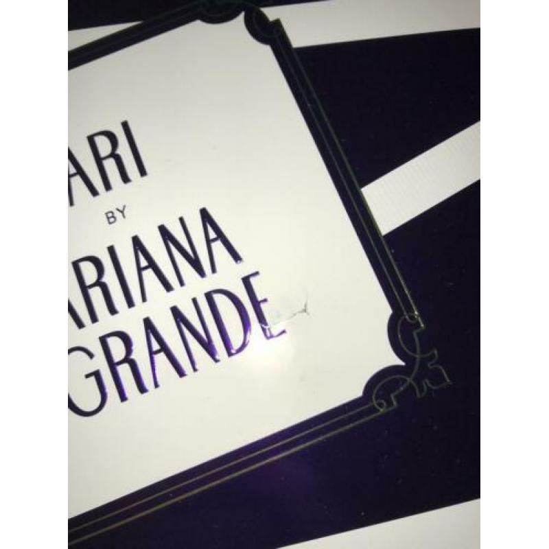 ariana grande giftset ari