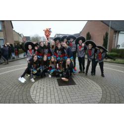 Carnaval kleding groep optocht dag van de doden