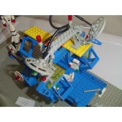 lego Set 6971-1: Intergalactic Command Base pas op de set i