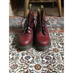 Gave Dr martens