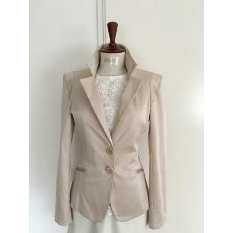 BLAZER mt40 PRACHTIGE SNIT Rina Scimento champagnekleur