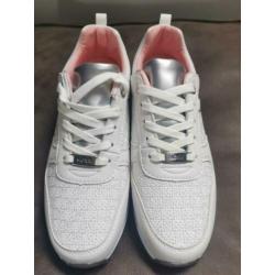 Mexx witte sneaker maat 38 nieuw!