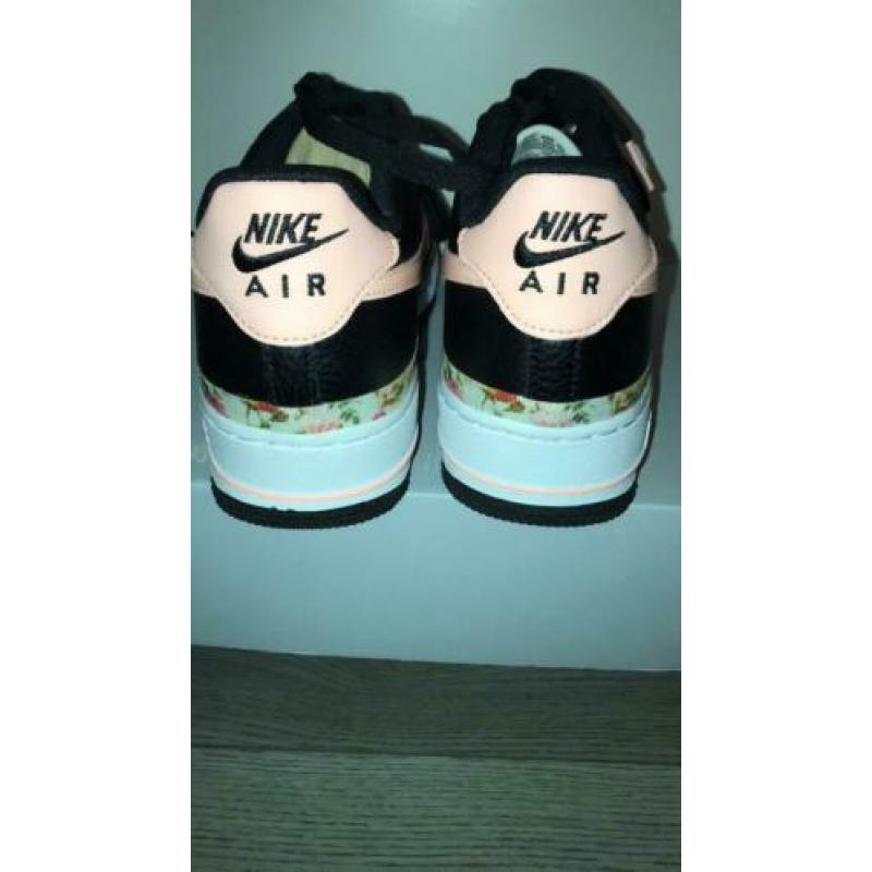 Nike airforce 1 ‘Flower’ ! Schoenen! Nieuw maat 39 !!