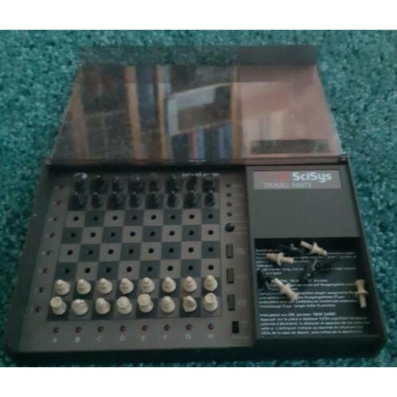 Schaakcomputer SciSys Travel Mate Chess