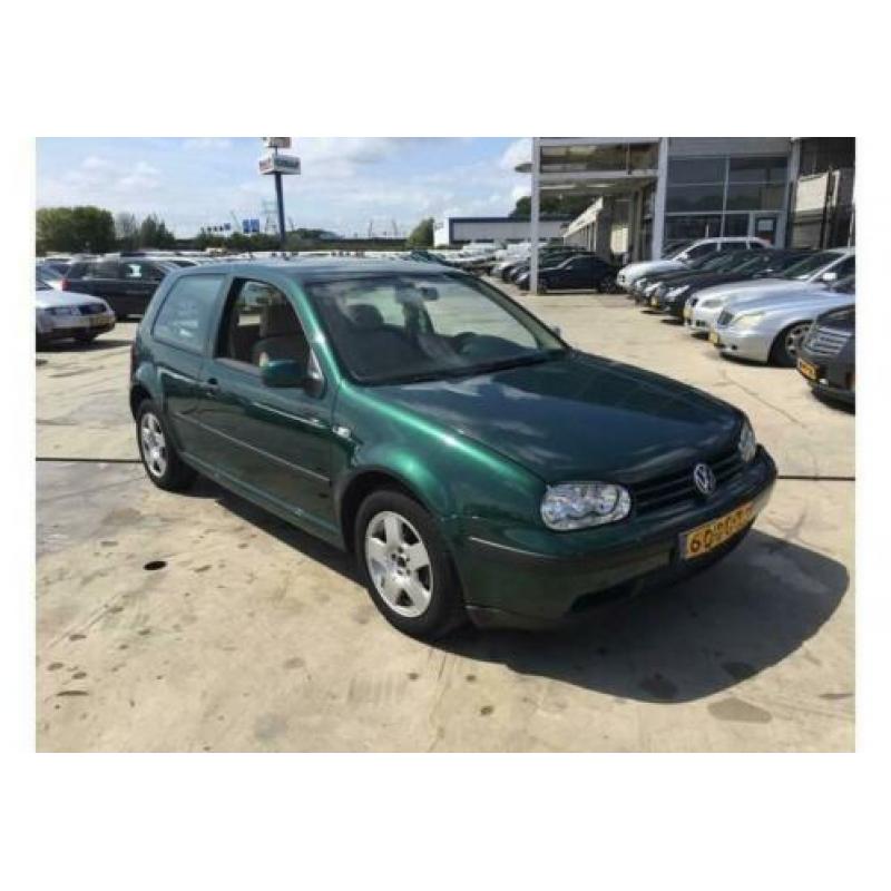 Volkswagen Golf 1.4 16V