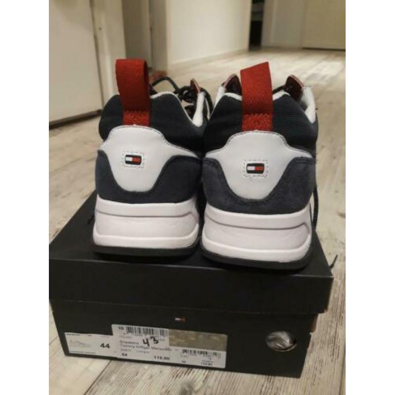 tommy hilfiger sneakers maat 44 zo goed als nieuw