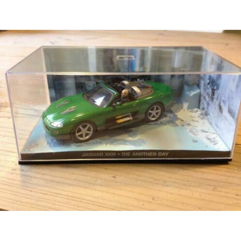 Jaguar XKR Roadster, 007 'Die Another Day' 1:43