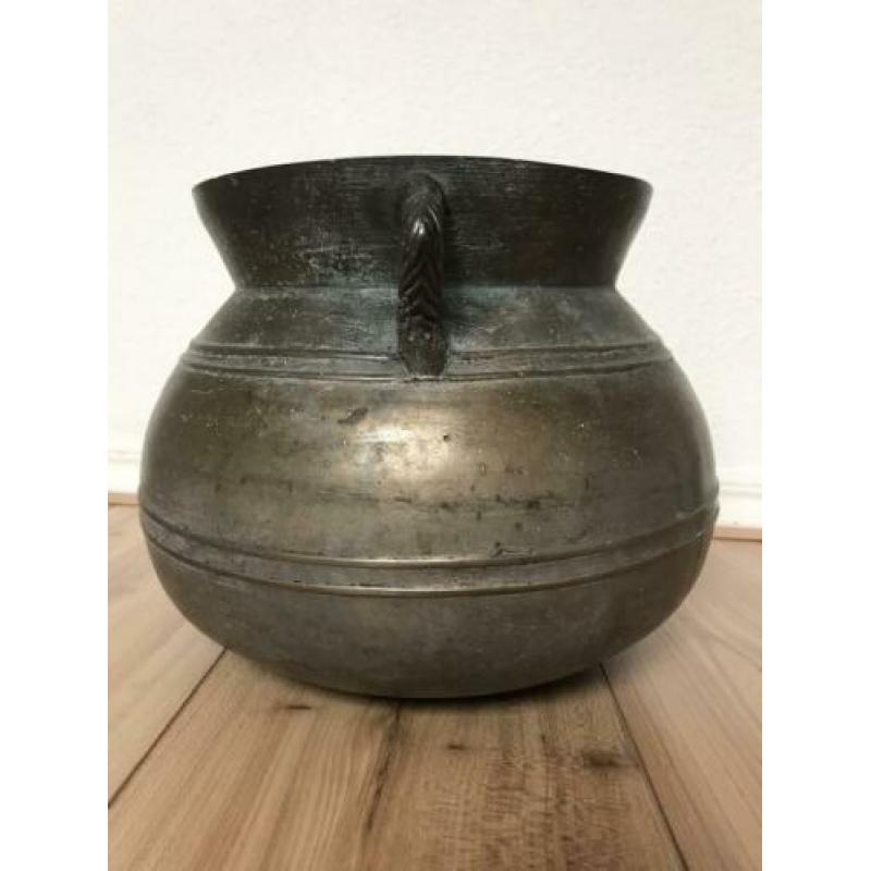 Zware bronzen kookpot grape antiek Frankrijk 17e of 18e eeuw