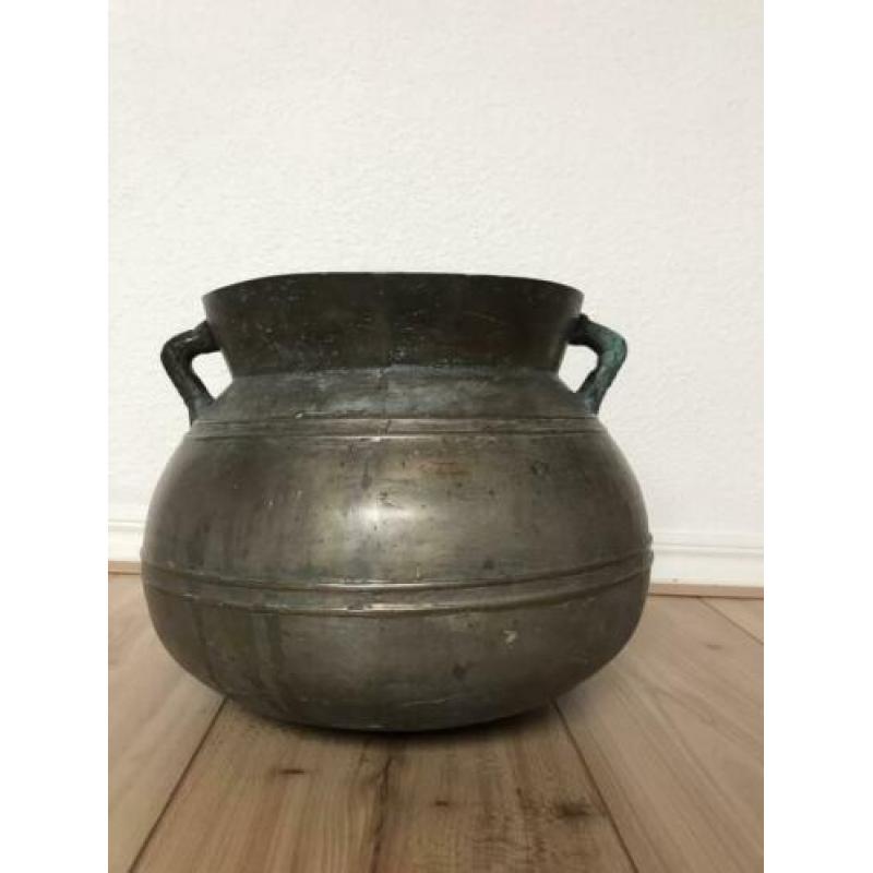 Zware bronzen kookpot grape antiek Frankrijk 17e of 18e eeuw