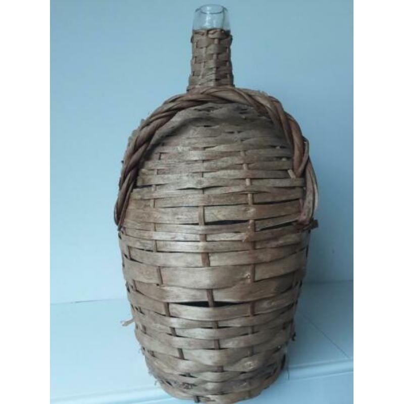 fles met rieten omhulsel hoogte 44 cm