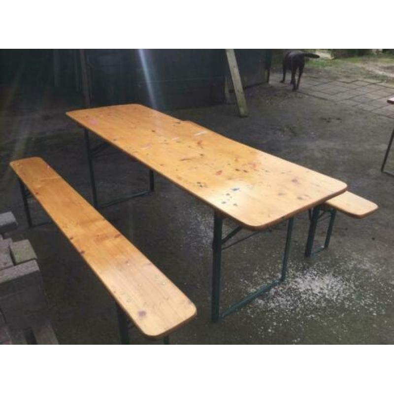 te koop biertafel met 2 banken