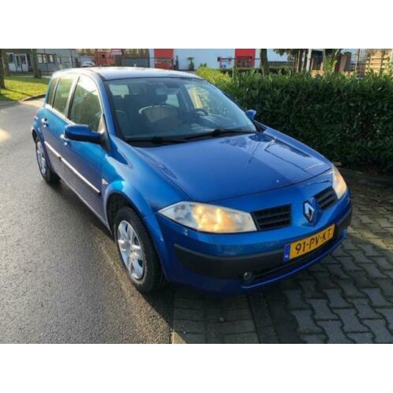 Renault Mégane 1.6-16V Authentique Comfort