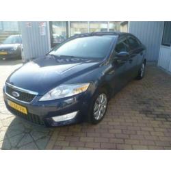 Ford Mondeo 1.6-16V Trend