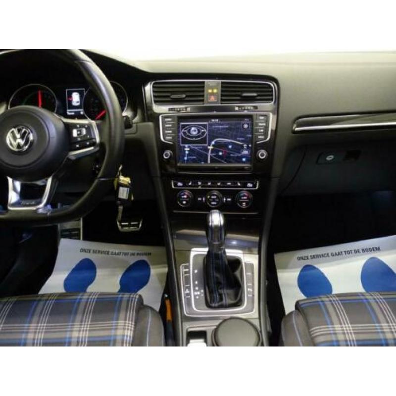 Volkswagen Golf 1.4 TSI GTE 204pk DSG7 Panoramadak, Navi, Ca