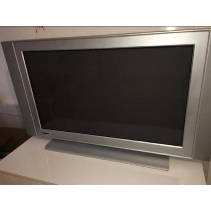 Philips plasma tv 107 cm