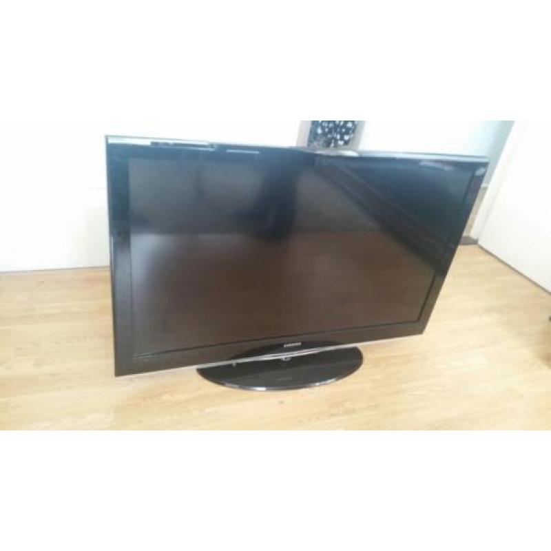 Groot scherm samsung full hd 52 inch