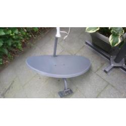 Ovale geperforeerde schotelantenne 75 cm. Au