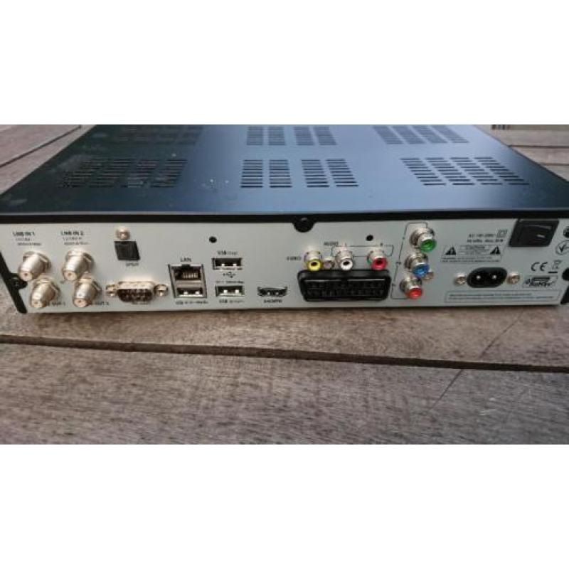 HD satellietontvanger Rebox RE-822HD-S