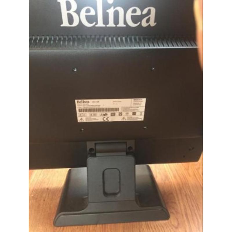 Belina computer monitor, vga en dvd aansluiting