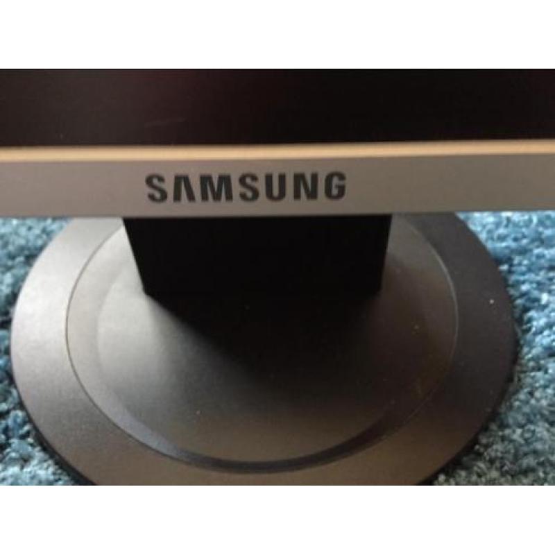 Samsung beeldscherm 19 inch