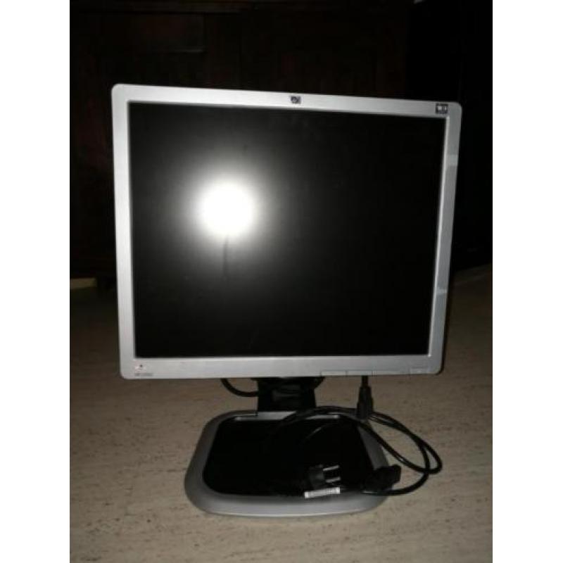 HP L1950 monitor 19 inch