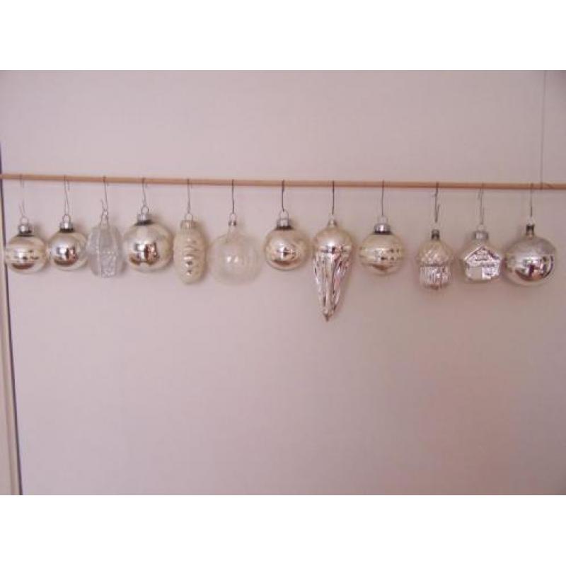 Oude kerstballen van glas